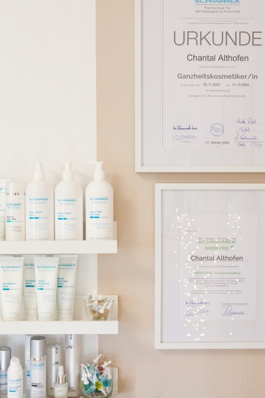 Kosmetik-Koeln-Rondorf-Natuerlich-schoen-Chantal-Althofen-Zertifikate